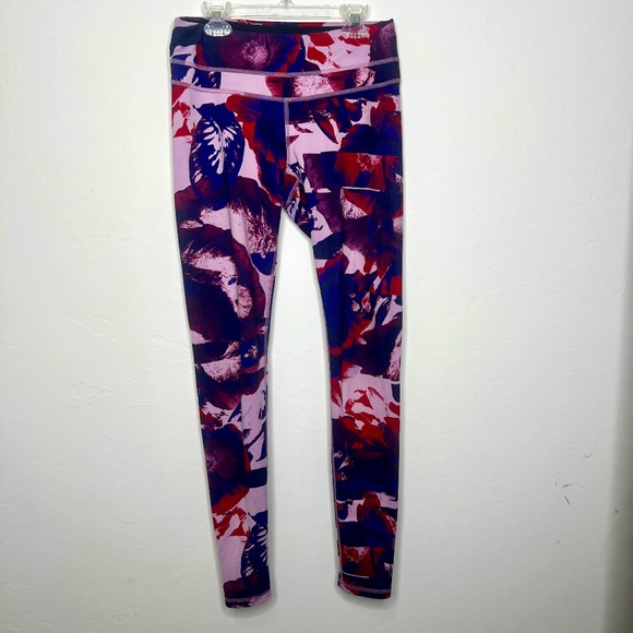 Lucy women's leggings, pink and purple print, size Small - Picture 1 of 11